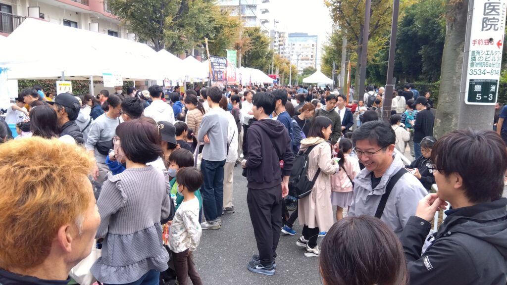 今年も大勢のご来場者様で会場があふれました。